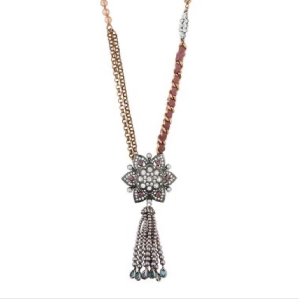 Chloe + Isabel Bon Chic Floral Pendant Necklace